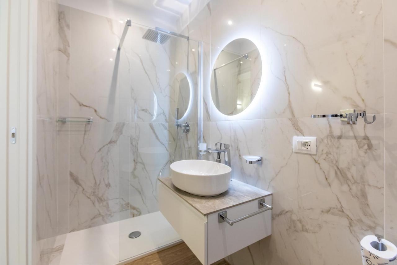 Elegantia Luxury Gæstehus *